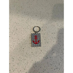 Disney‎ Cruise Line Keychain:  Metal Red Mickey Anchor chevron white & blue sd